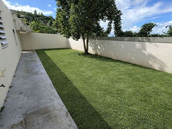 3rd image of Urb Paseo De Santa Barbara #93