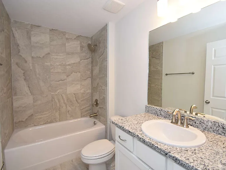 11 Buttonwood Ln #A — Photo 33
