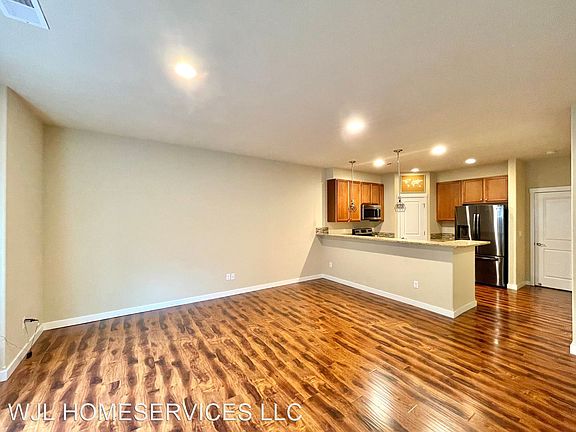 4th image of 14009 34th Dr SE Unit C