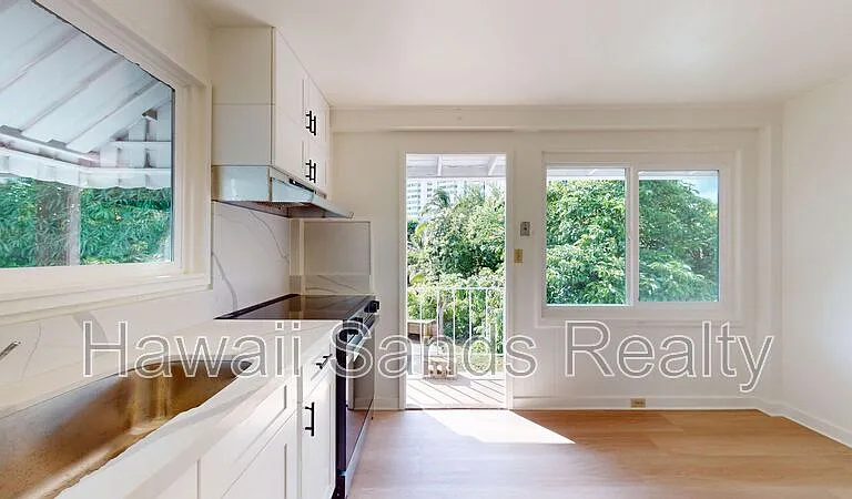 2128 Gertz Ln #D — Photo 5