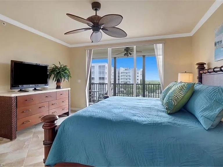 4421 Bay Beach Ln #643 — Photo 14