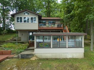 8345 Wilkinson Lake St, Delton, MI 49046