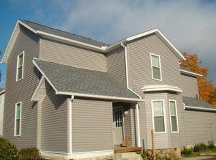 322 W 9th St, Marysville, OH