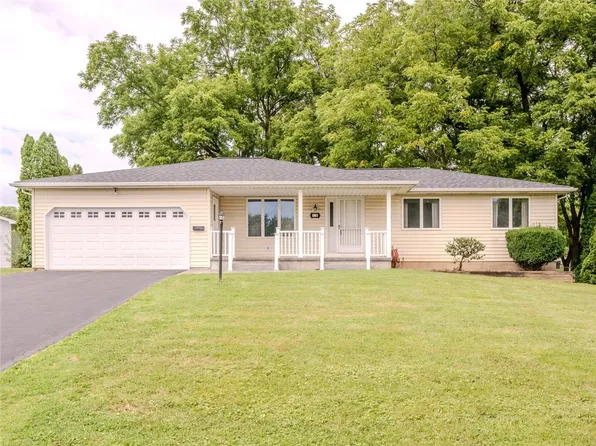 18 Barney Ln, Rochester, NY 14606