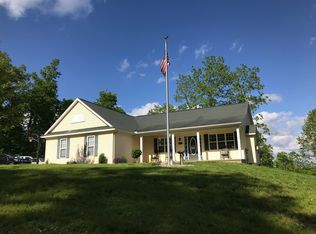 1913 Ole Cutlers Pass Dr, Hastings, MI 49058