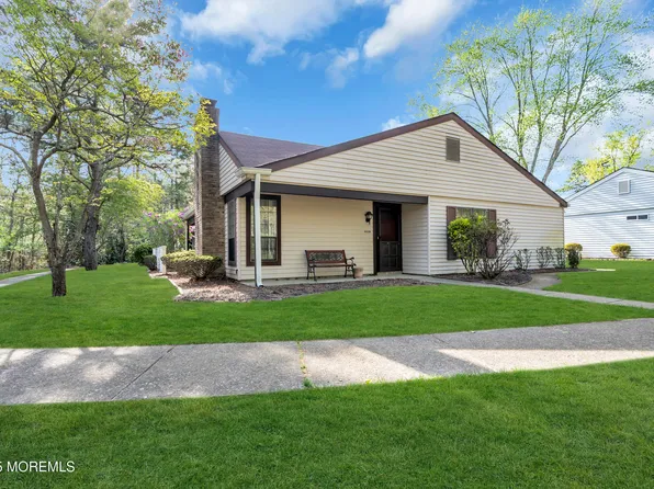 452B Heather Court, Manchester, NJ 08759