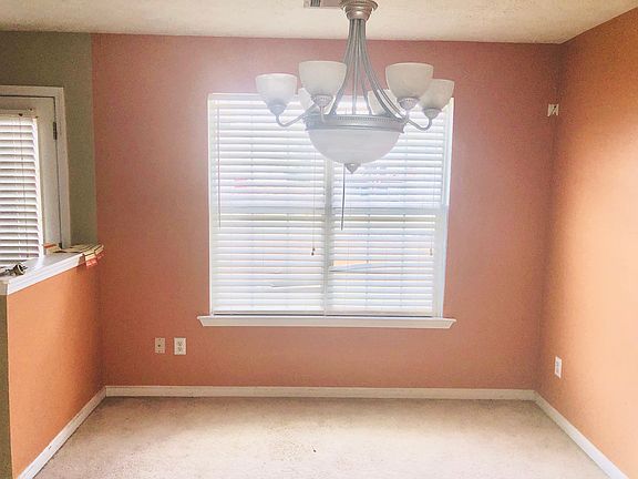 3rd image of 851 Rock Shoals Ct