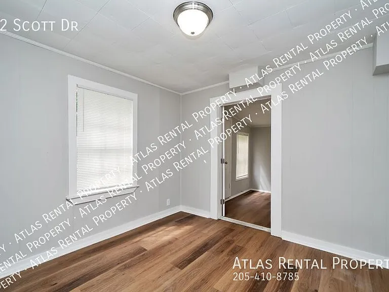 92 Scott Dr — Photo 9