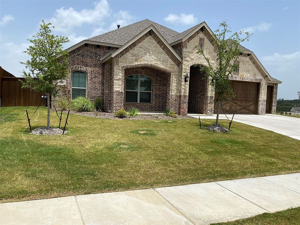 1st image of 108 Saint Elias Dr