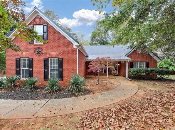 174 Lauren Marie Dr, Braselton, GA 30517