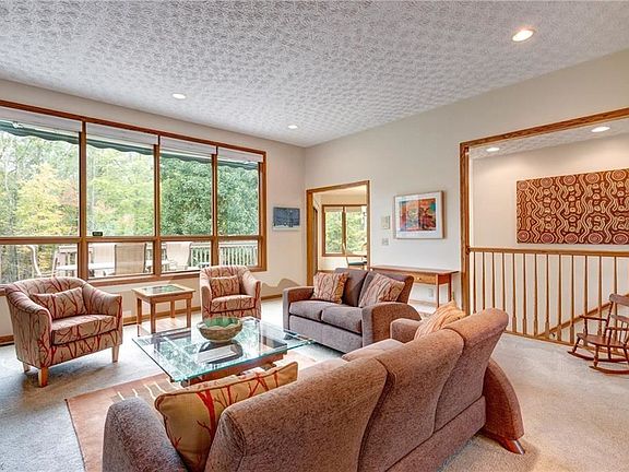 5th image of 6550 Wooded View Dr