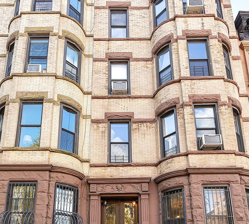 2nd image of 762 Union St #3