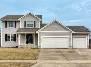 1362 S 50th Pl, West Des Moines, IA 50265