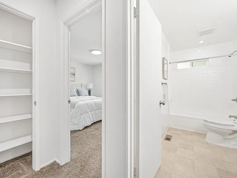 3967 Bismarck Dr — Photo 18