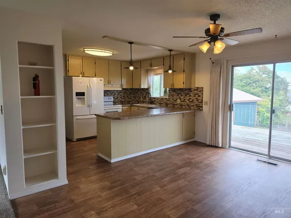 819 Lincoln Ave, Grangeville, ID 83530