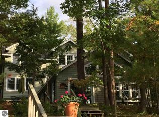 2773 N Arbutus Lake Rd, Traverse City, MI 49696