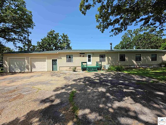 2nd image of 23475 Majorville Rd