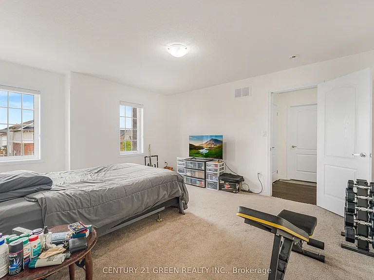 15 Seanesy Dr — Photo 33