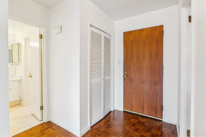 2555 Pennsylvania Ave NW #816 — Photo 16