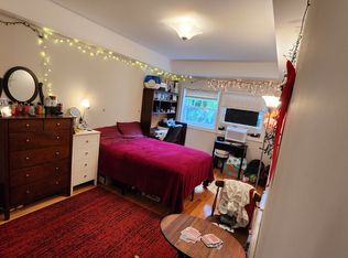 38 Bradlee Rd ROOM 1, Medford, MA 02155