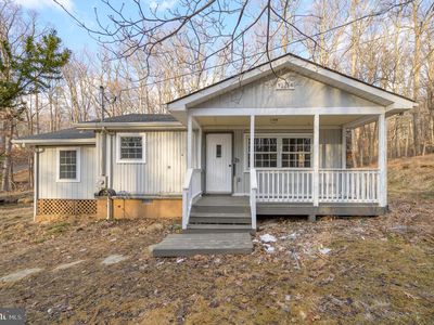131 Flop Ear Rd, Harpers Ferry, WV, 25425