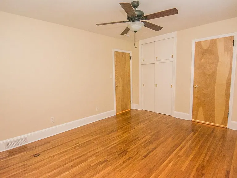 1000 Jefferson Dr — Photo 19