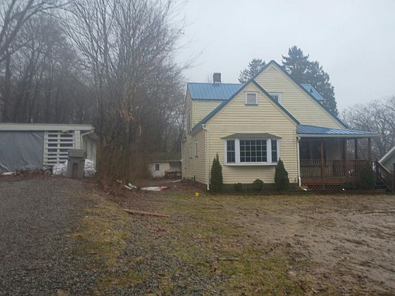 3rd image of 606 Williamson Rd