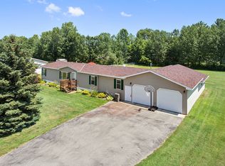 1268 Melissa Blvd, Little Suamico, WI 54141