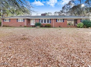 100 Woodland Acres Ave, Dudley, NC 28333