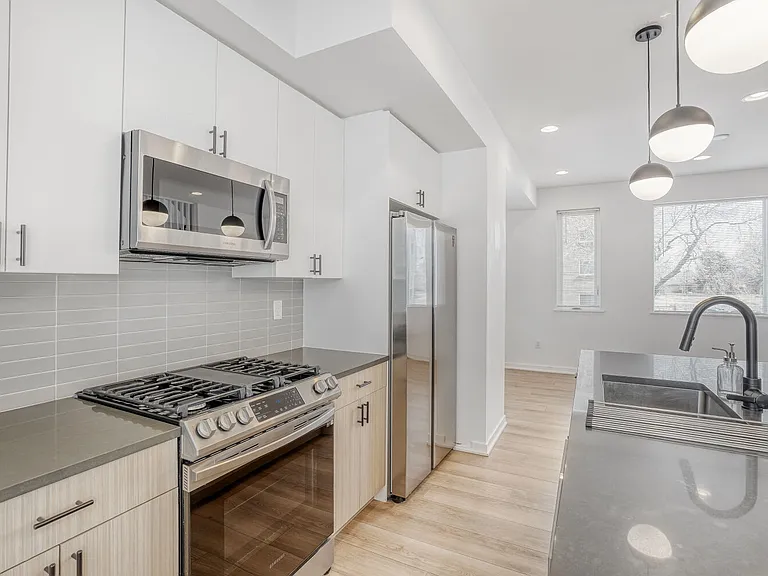 3101 W 47th Ave #19 — Photo 12