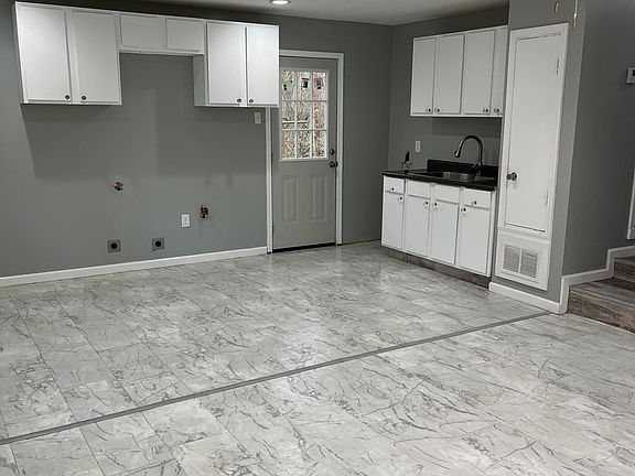 3rd image of 4623 Sunnybrook Dr