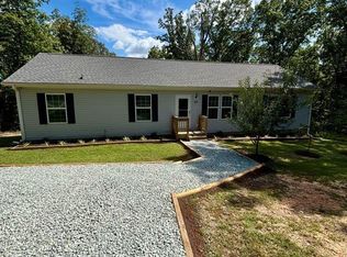 979 Natchez Trce, Fuquay-varina, NC 27526
