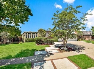 1182 Hyde Park Dr, Santa Ana, CA 92705