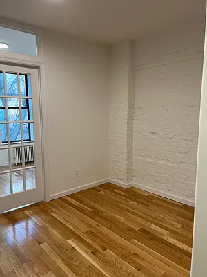 Rented by Centric New York | media 15