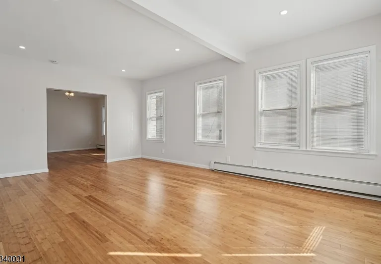 403 Abington Ave #2 — Photo 9