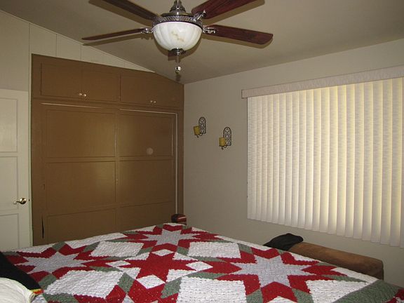 5th image of 2086 Crestview Ave
