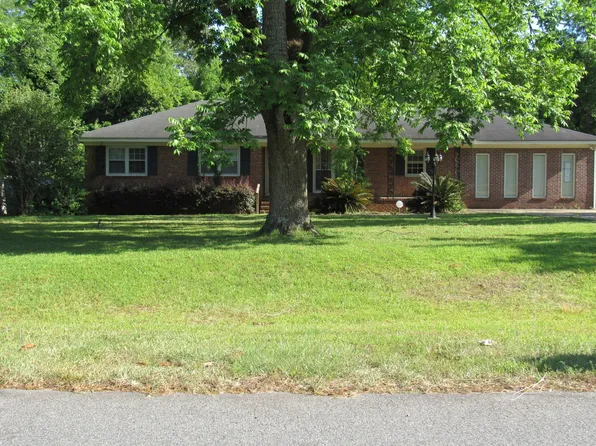 824 Community Ave, Albany, GA 31705