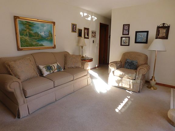 5th image of 4735 Northwood Dr NW