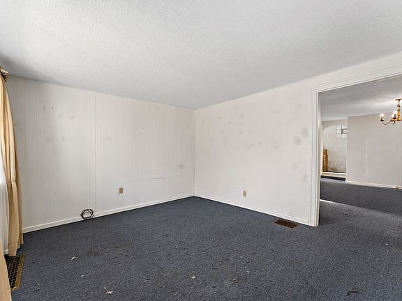 2nd image of 308 Merrimac St