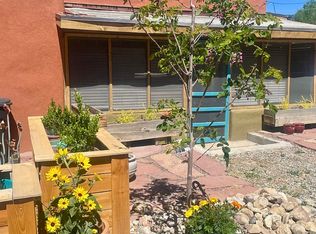 34 Saint Francis Plz, Ranchos De Taos, NM 87557