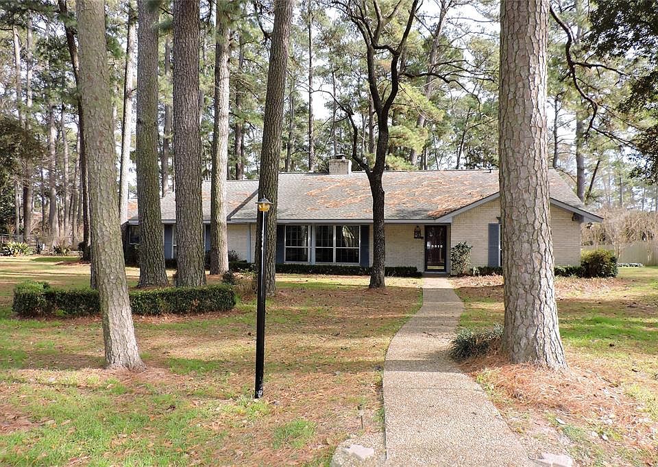 1st image of 13510 Holly Ln