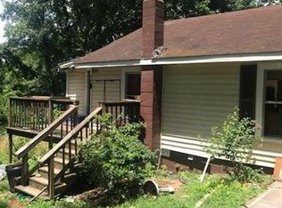 810 Fairview Dr SW, Lenoir, NC 28645