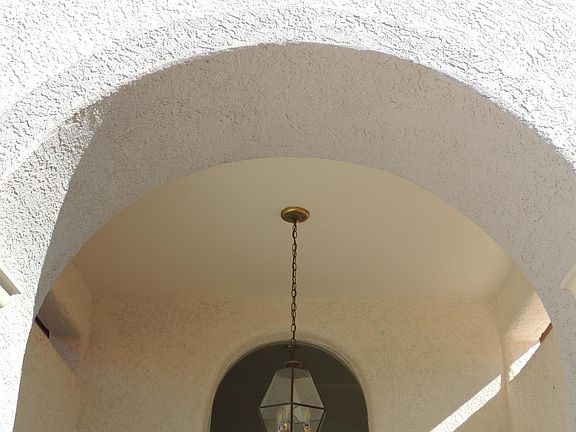 3rd image of 1120 W Placita Lucinda