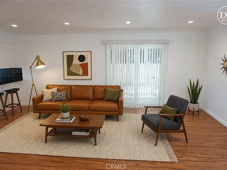 4610 Densmore Ave #20 — Photo 5