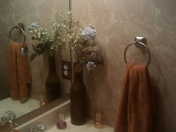 Half bath Main Floor
