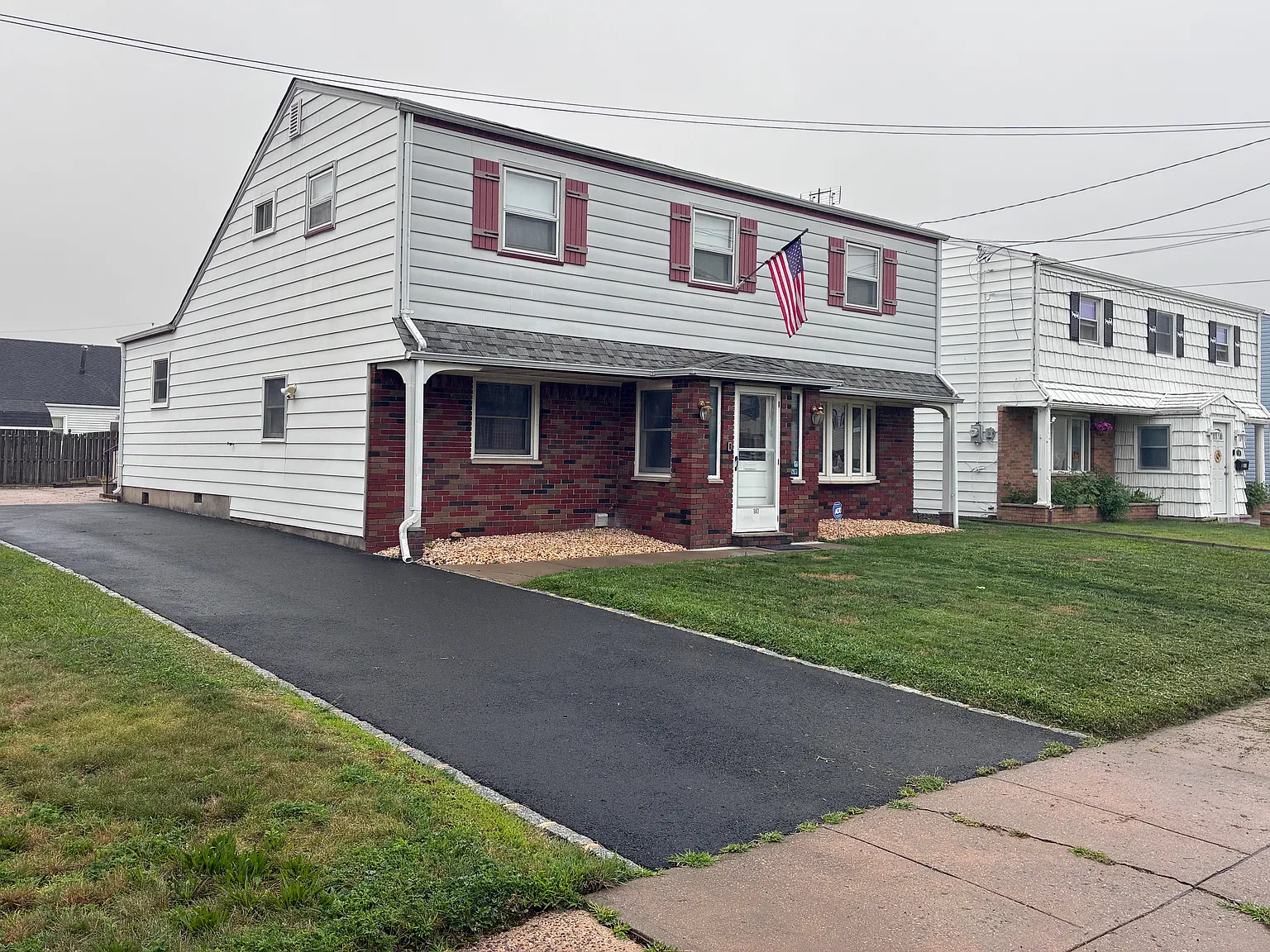 3 bed, 1.5 bath, 1800 sqft, $3,200 — Photo 1