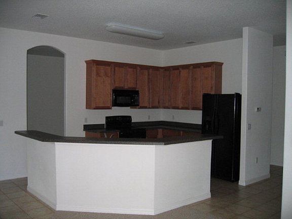 3rd image of 197 Palmwood Dr