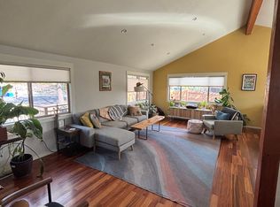 207 NW Vicksburg Ave, Bend, OR 97703
