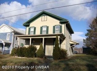 409 S Main St, Wapwallopen, PA 18660