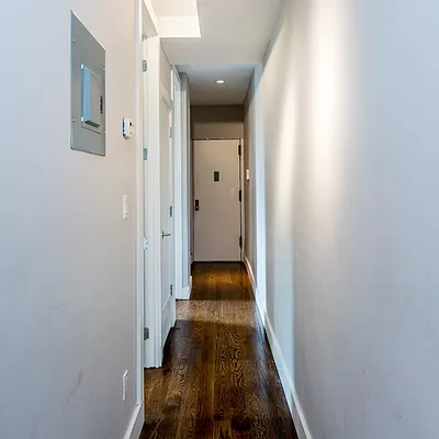 Rented by Nooklyn NYC LLC | media 28